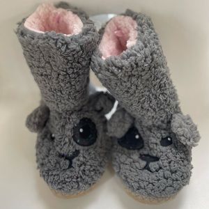 Old Navy Kid’s Fuzzy Boots